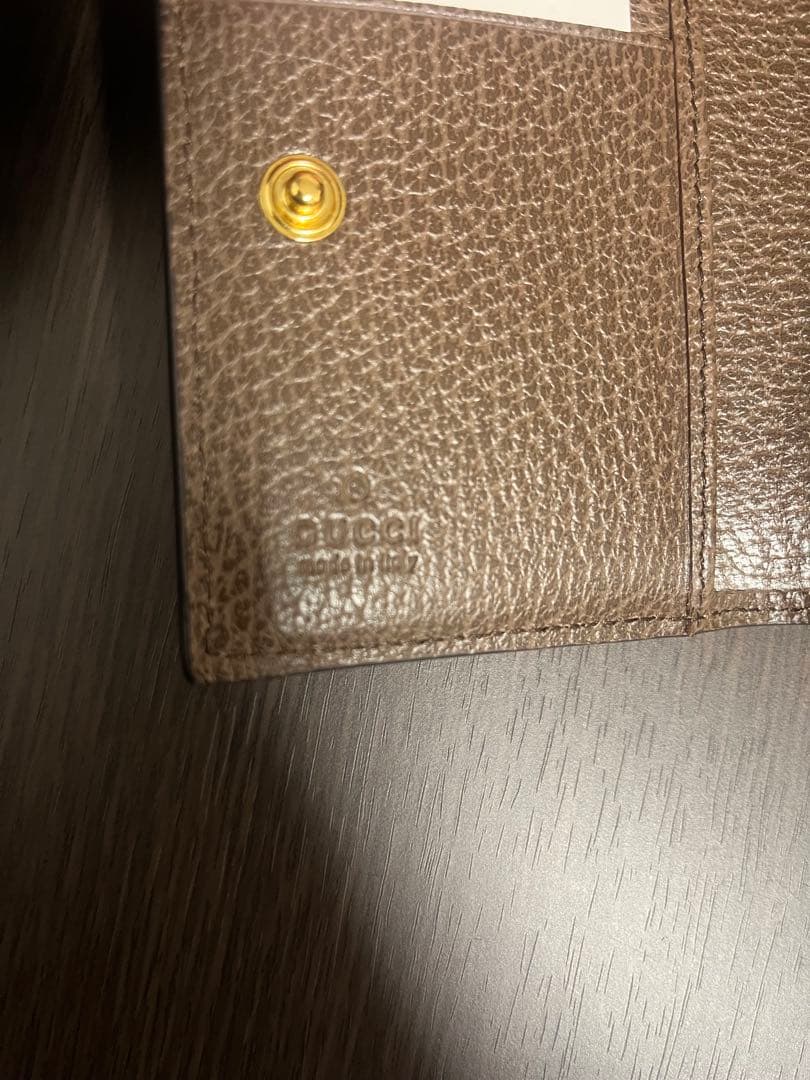 j.1975h32 Gucci GGキャンバス 三つ折り財布