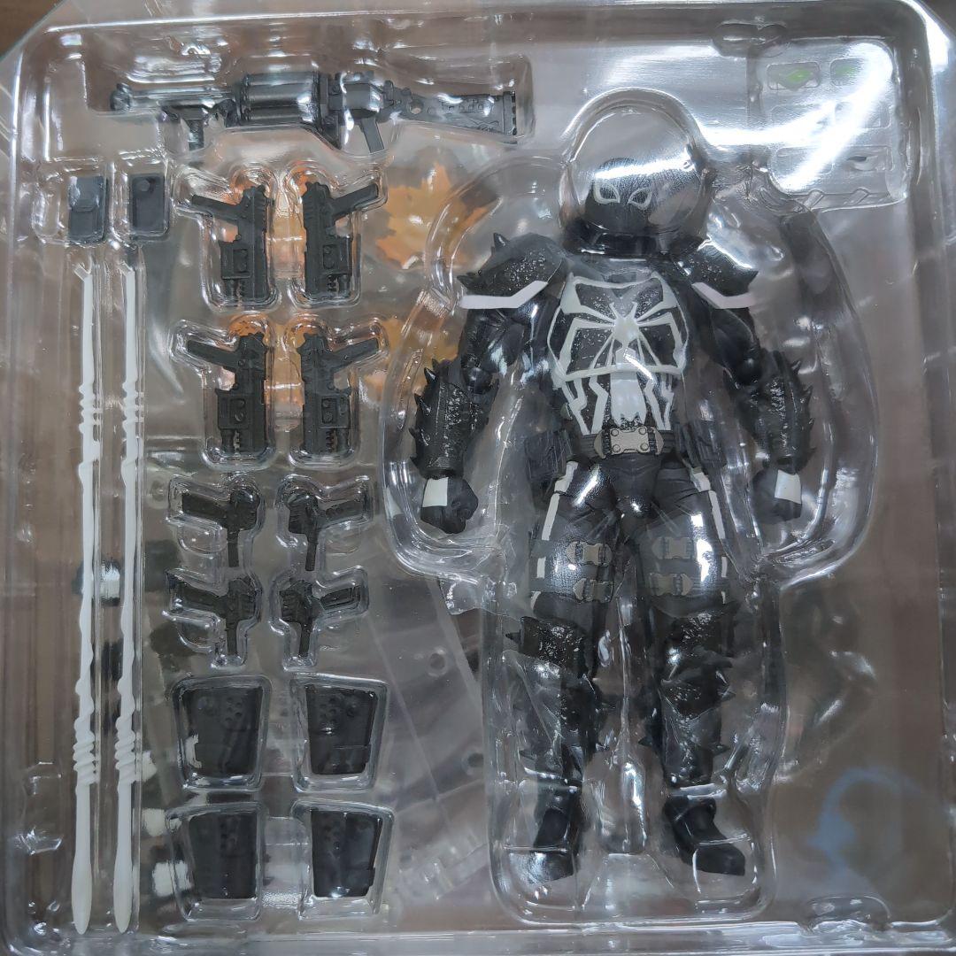 リボルテック　アメイジングヤマグチ　エージェントヴェノム