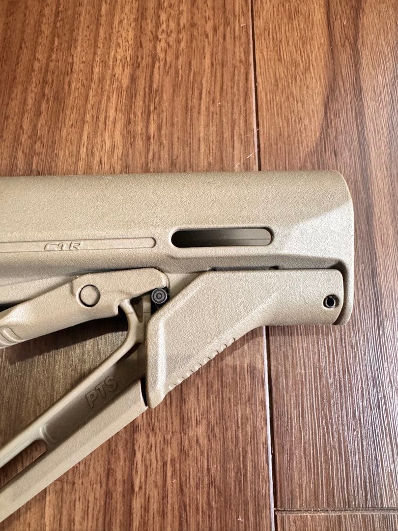 MAGPUL PTS　CTR　M4 　【◯◯タイプ】ではなく【実物】です。