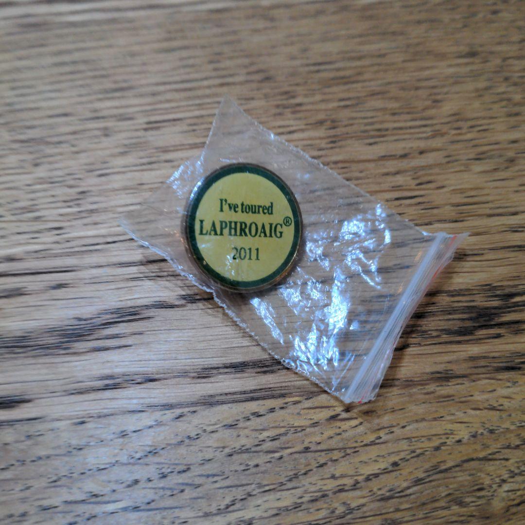 ラフロイグ ピンバッジ