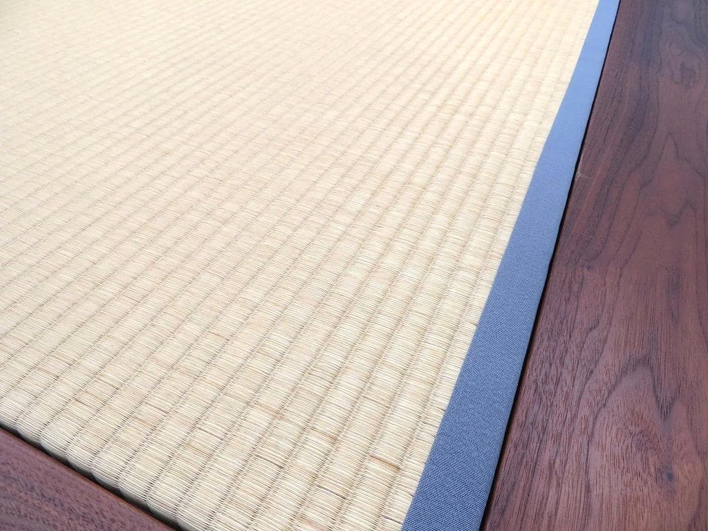 展示品　家具蔵　カグラ　ウォールナット　無垢材　タタミ　シングルベッド