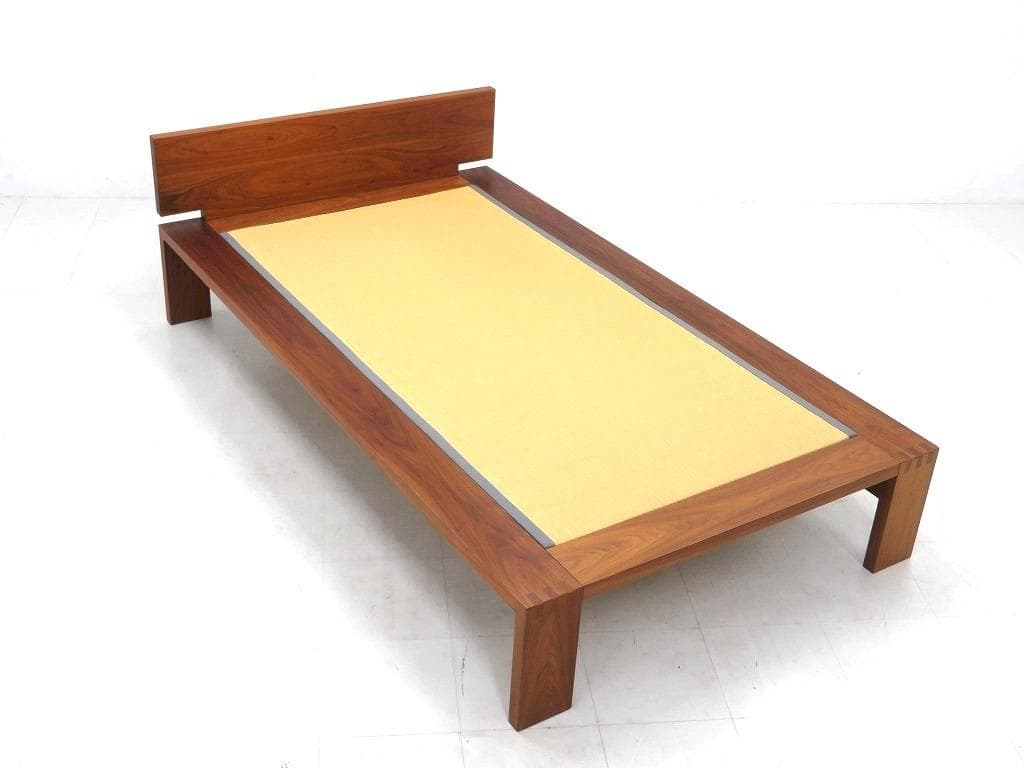 展示品　家具蔵　カグラ　ウォールナット　無垢材　タタミ　シングルベッド