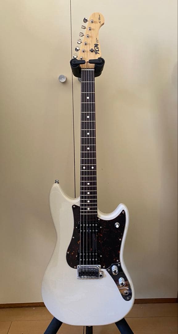 最終 フジゲン サイクロン カスタムハウス限定 ビンテージホワイト Mod 美品