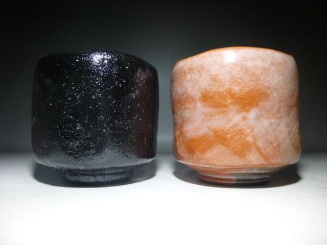 eiri楽吉左衛門十二代弘入赤黒茶碗／共箱／裏千家十四代淡々斎極銘「逢縁」