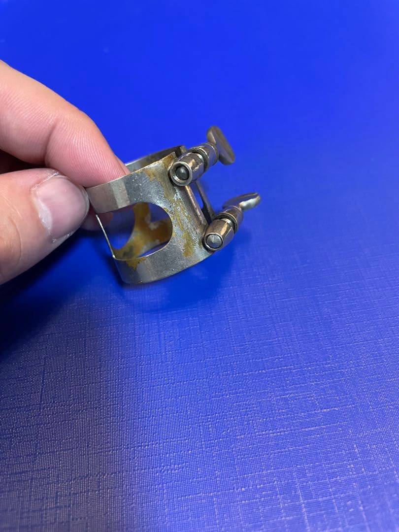 SELMER アルトサックスリガチャー　スモールin ニッケルシルバー