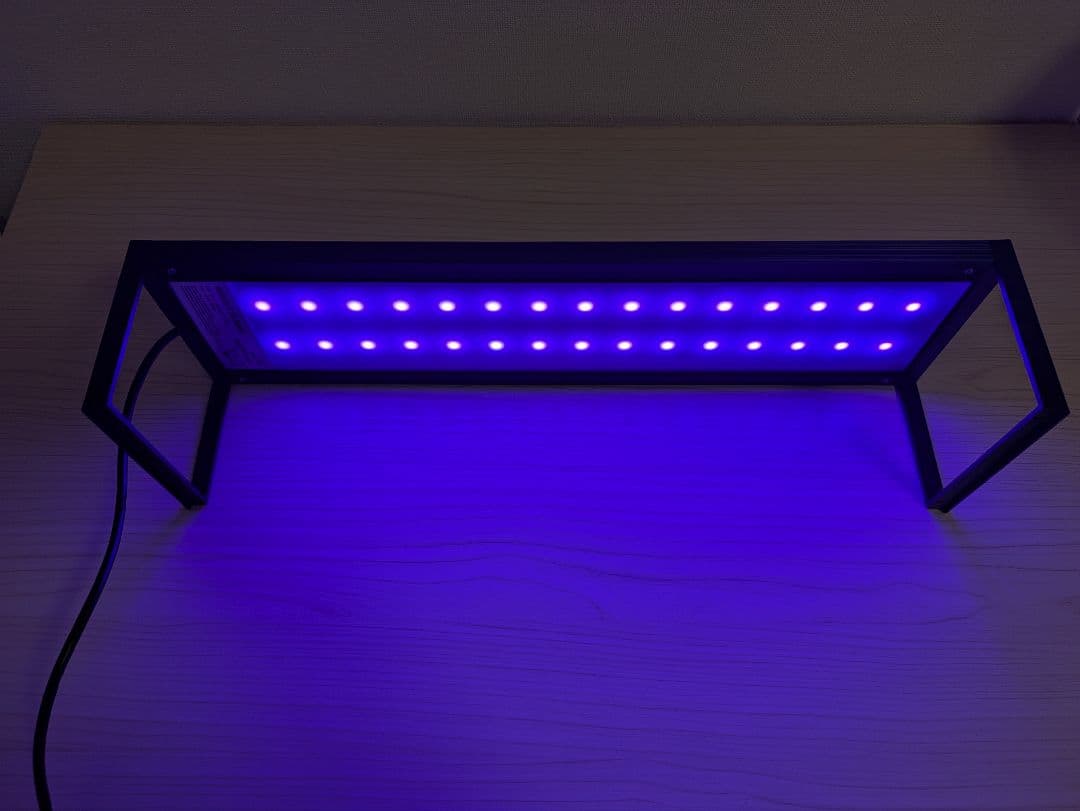 アクアリウム　ライト　Chihiros WRGB2 SLIM 幅45~60cm