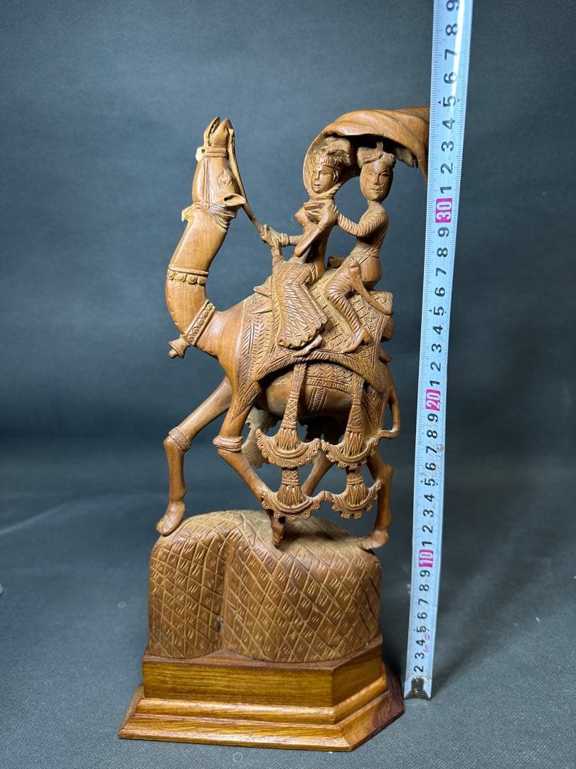 2点　インド　白檀　木彫り　仏教美術　仏像 骨董 木像　木製　仏教