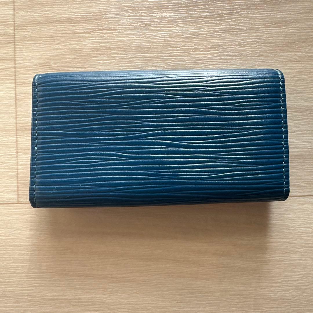 Louis Vuitton エピレザー キーケース 青　ブルー　メンズ