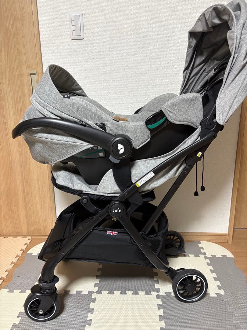 Joieチャイルドシート　着脱タイプ