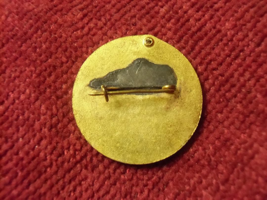 Ｈハンガリー（軍）＊ＦＡＩ＊スポーツパラシュート１０００回降下者バッジ（実物）