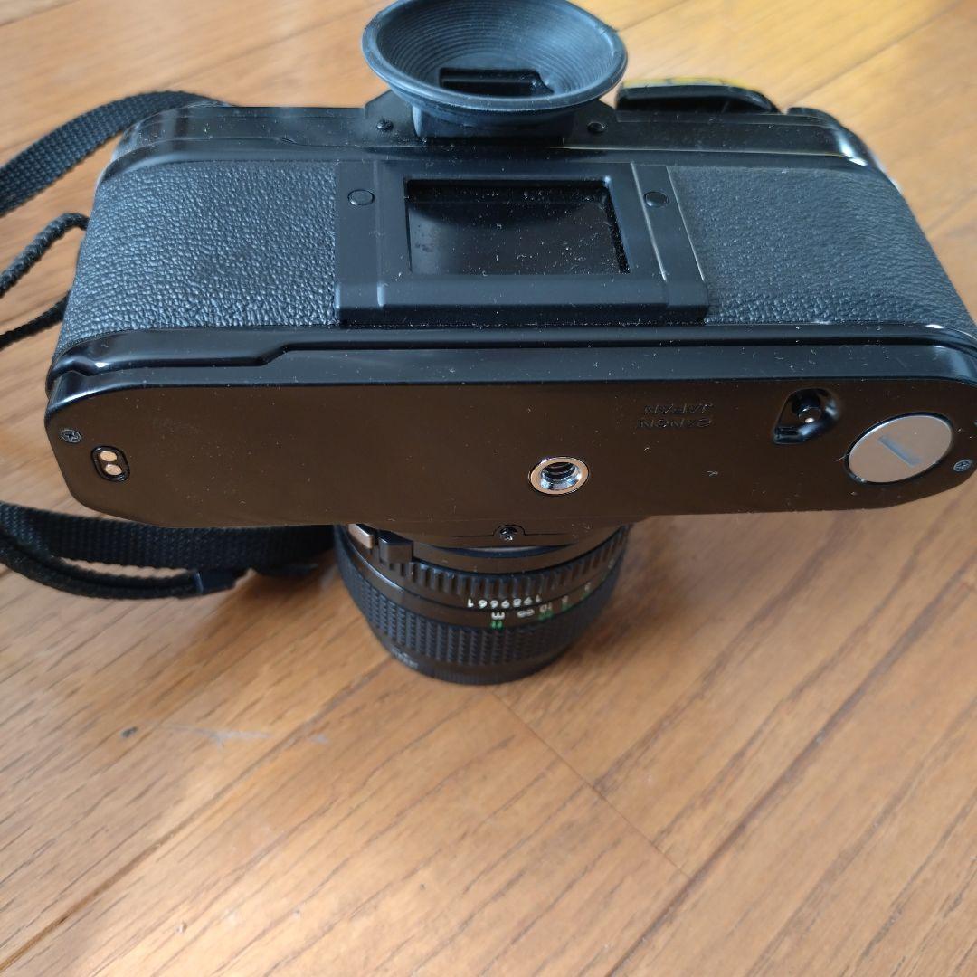 フィルムカメラ　CANON AE-1