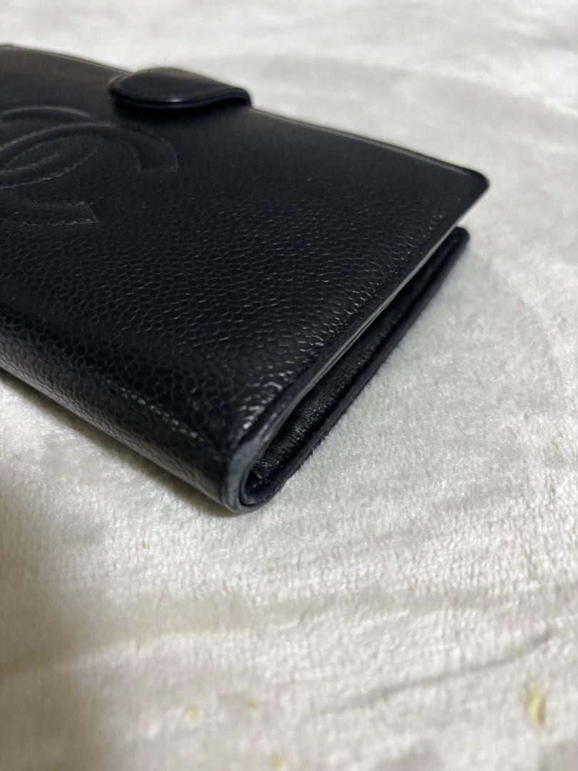 ✨CHANEL ブラックレザー 二つ折り財布　キャビアスキン✨早い者勝ちです✨