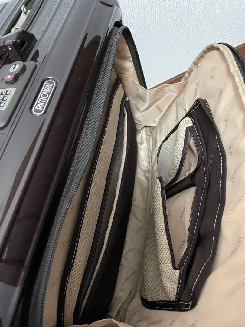 RIMOWA リモワ サルサ デラックス ハイブリッド ビジネス 4輪 32L