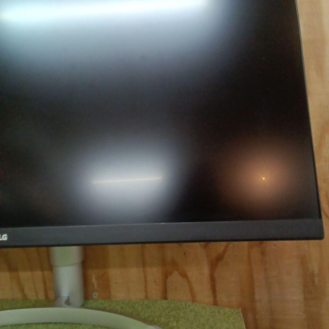 27インチ4K液晶モニターLG 27UL850-W HDR400対応 ④