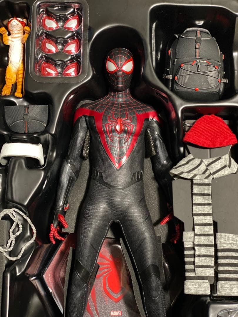 ホットトイズ スパイダーマン アドバンスドスーツ マイルスモラレス セット