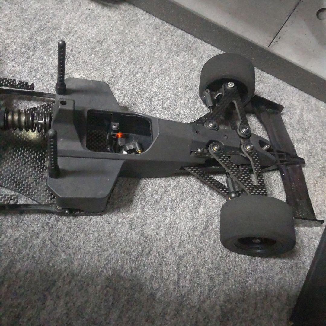 インフィニティ　IF11 F1ボディ付き INFINITY