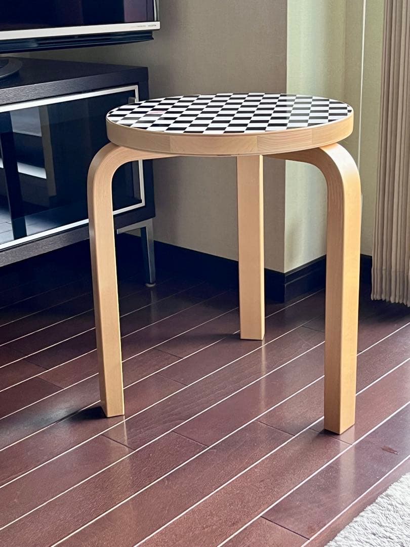 スツール Supreme / Artek Aalto Stool 60