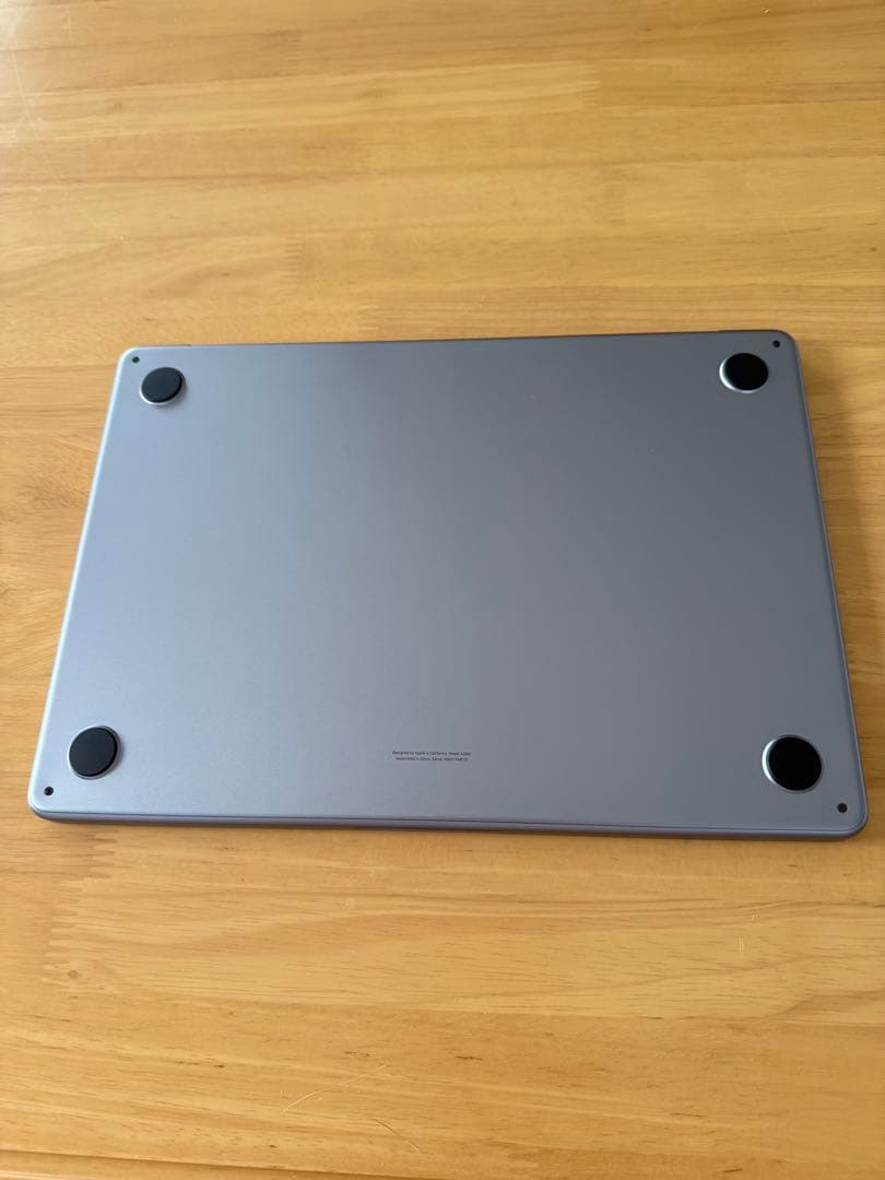美品 MacBook Air M2 2022 13.6インチ 512GB