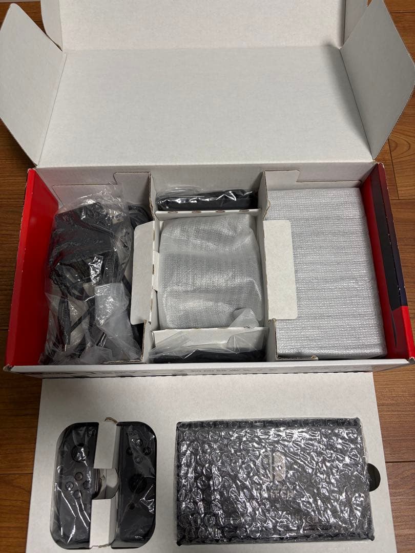 ニンテンドースイッチ Nintendo Switch 本体 グレー ケース付