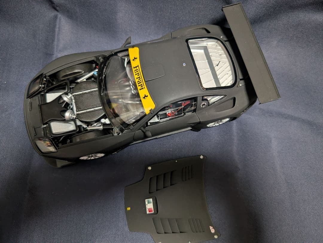 Ferrari 575 GTC Evoluzione 2005 ミニカー