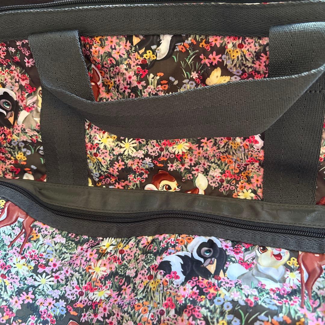 LeSportsac. バンビ柄　ボストンバッグ 約縦37x横50xマチ23