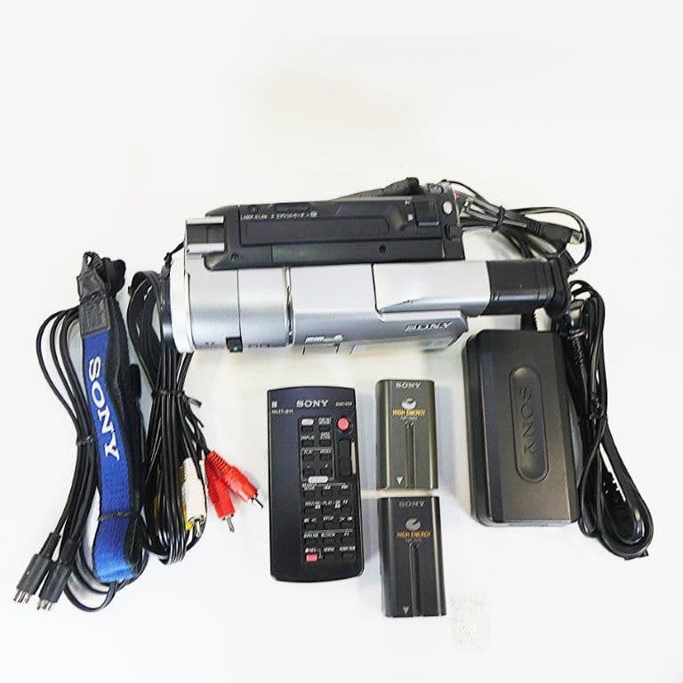 動作良好ソニー DCR-TRV735　デジタルビデオカメラ VideoHi8/8