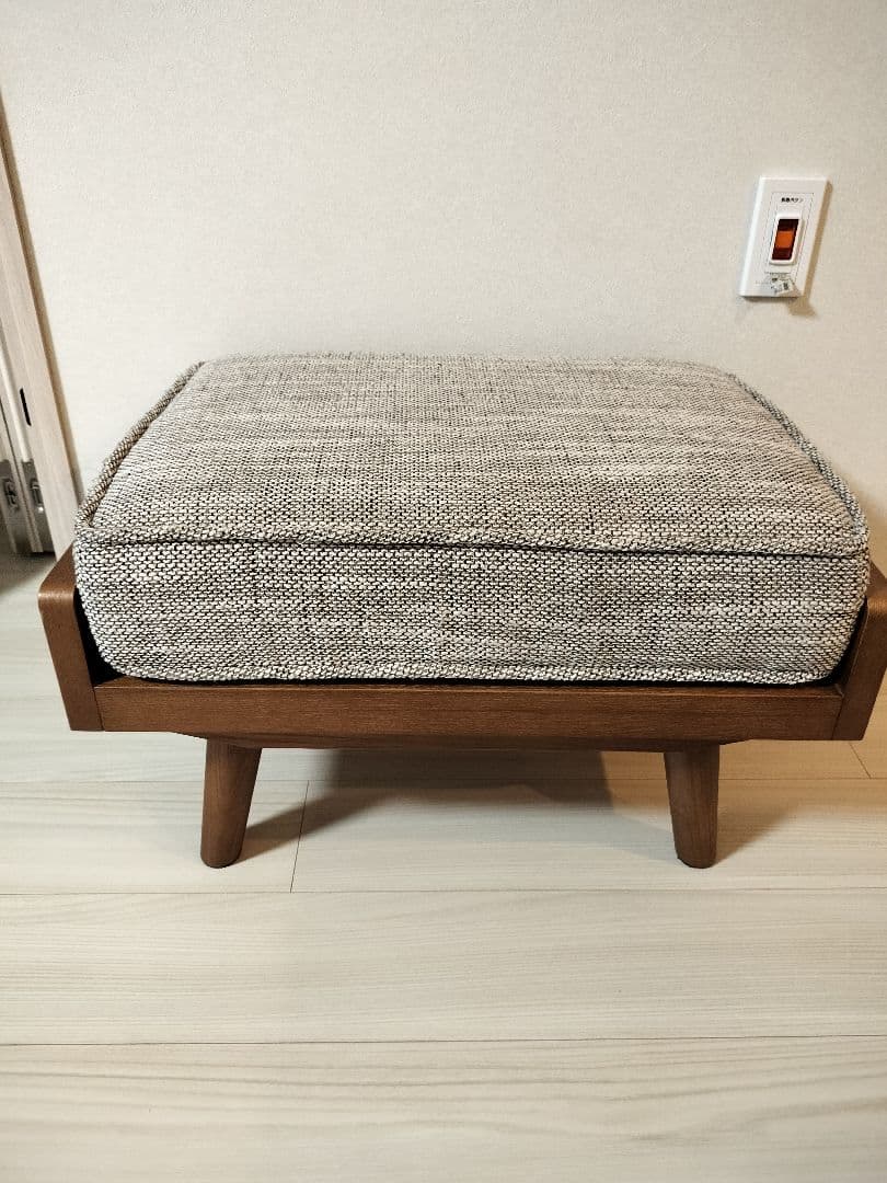 unico albero オットマン