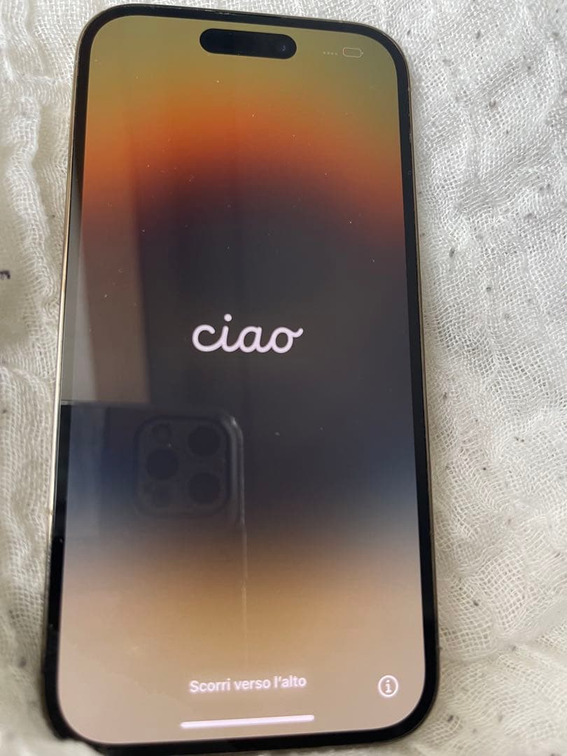 週末SALE美品‼️Apple iPhone 14Pro シルバー 本体