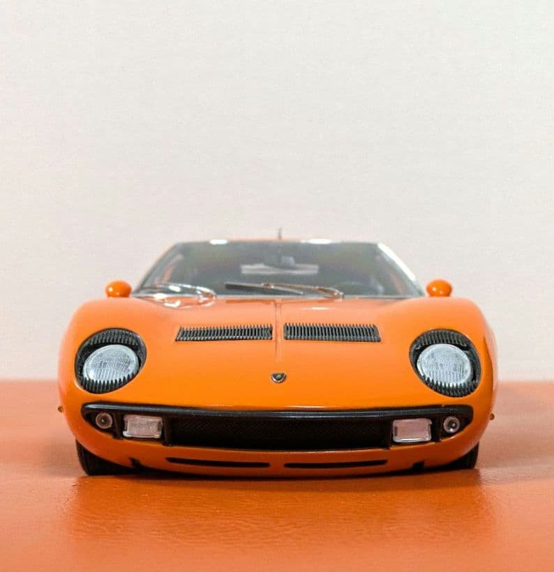 ランボルギーニ ミウラ P400S 1/18 京商 中古品