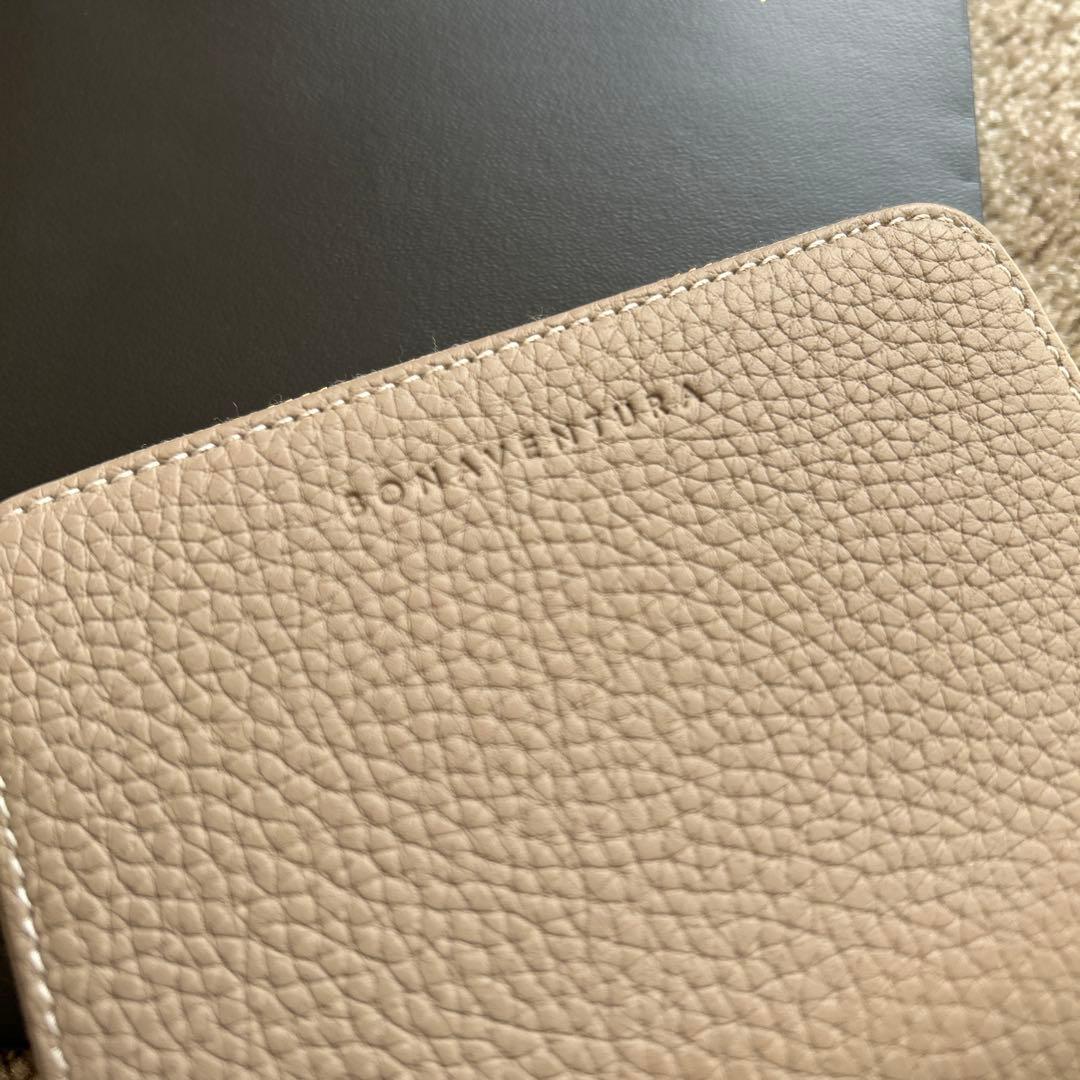 ボナペンチュラ ラウンドジップ ウォレット