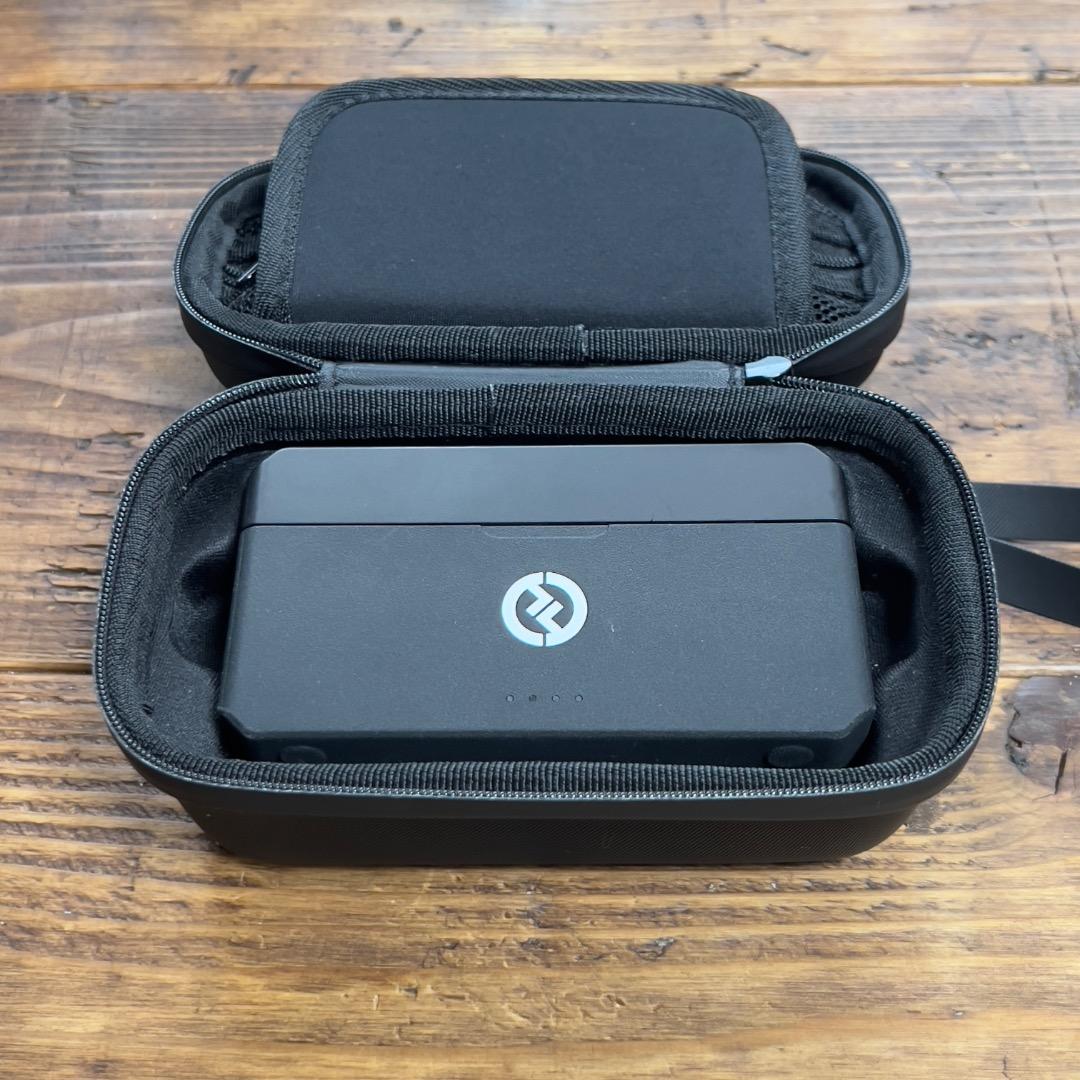 Hollyland LARK MAX ワイヤレスマイク（ラベリアマイク付き）