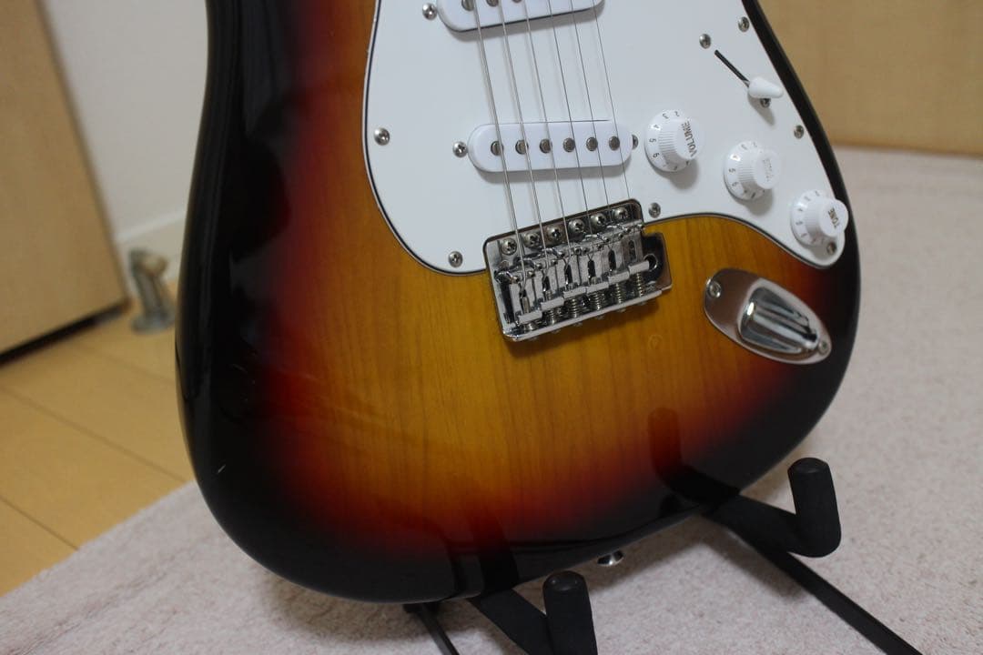 STー57 ジョンフルシアンテ風カスタム　バリ虎杢ネック　コンポーネントギター