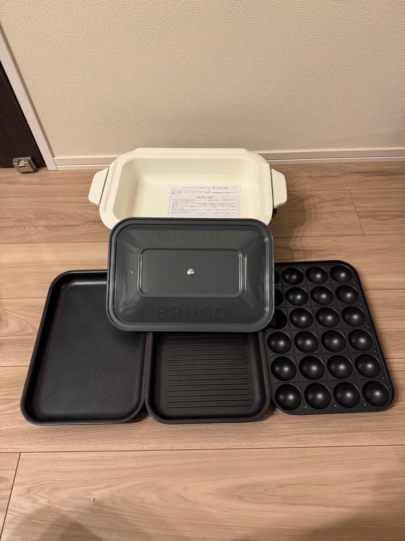 【新品未使用】BRUNO コンパクトホットプレート BOE021-CHチャコール