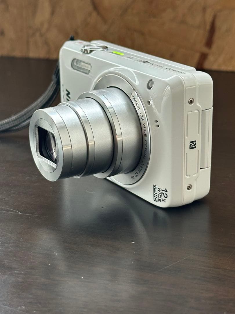 Nikon COOLPIX S6900 （ナチュラルホワイト）