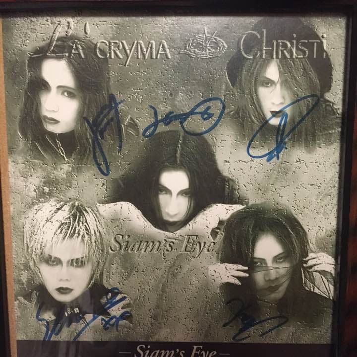 La'cryma Christi 直筆サインポスター