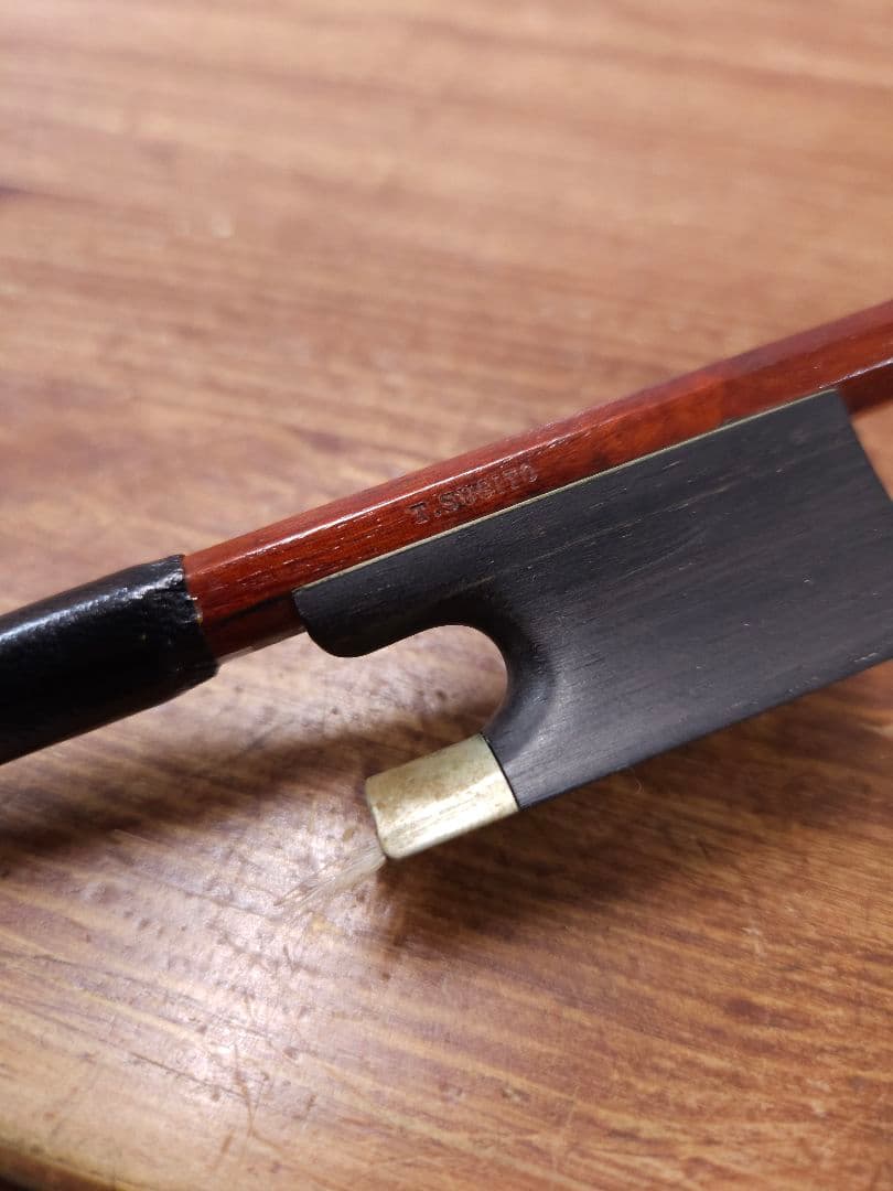 バイオリン 弓 T.SUGITO 杉藤 全長74㎝ 音楽/弦楽器