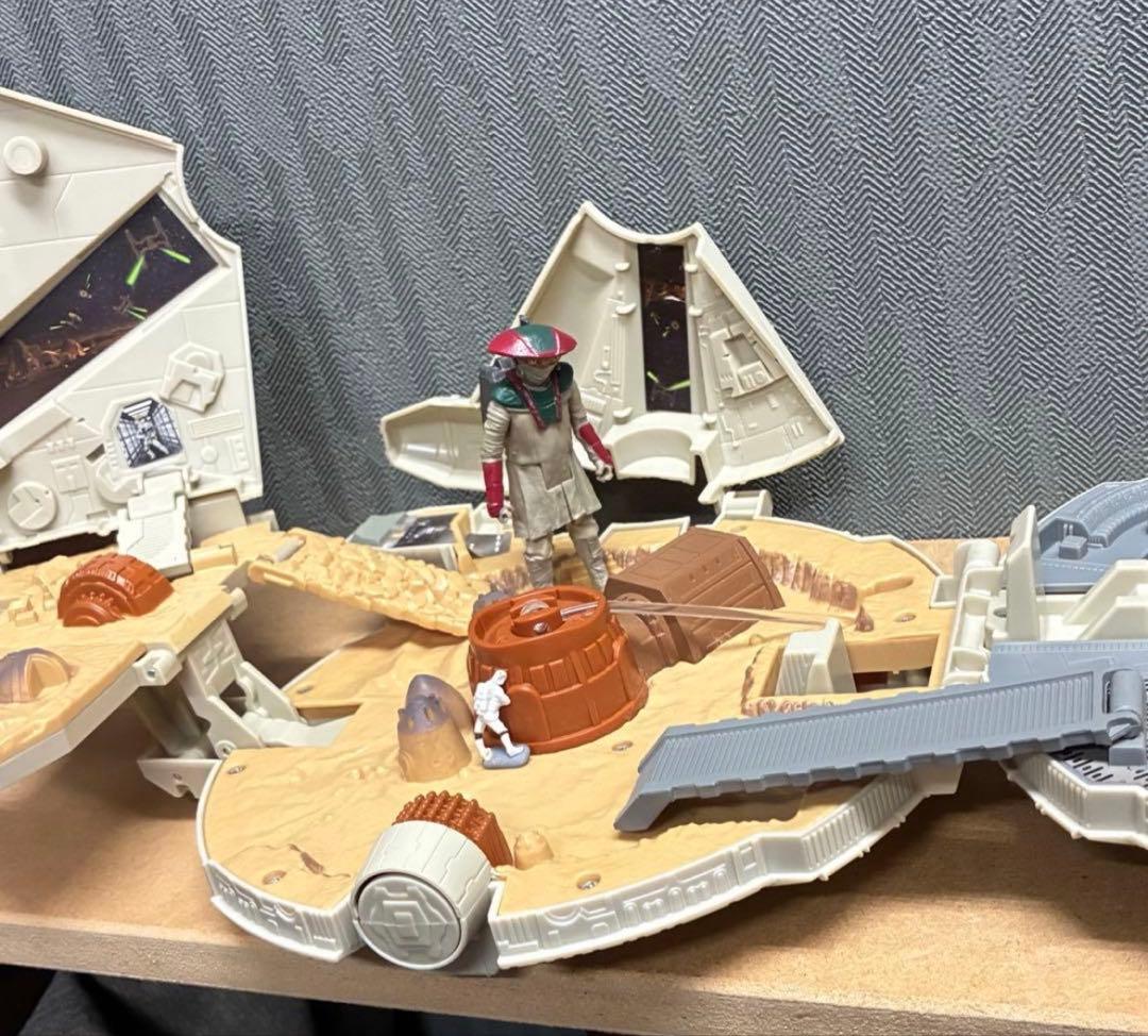 スター・ウォーズ エピソード1 フィギュアセット18個、ファルコン