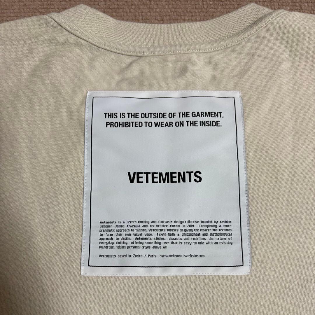 VETEMENTS インサイドアウトTシャツ　Mサイズ　オフホワイト　タグあり