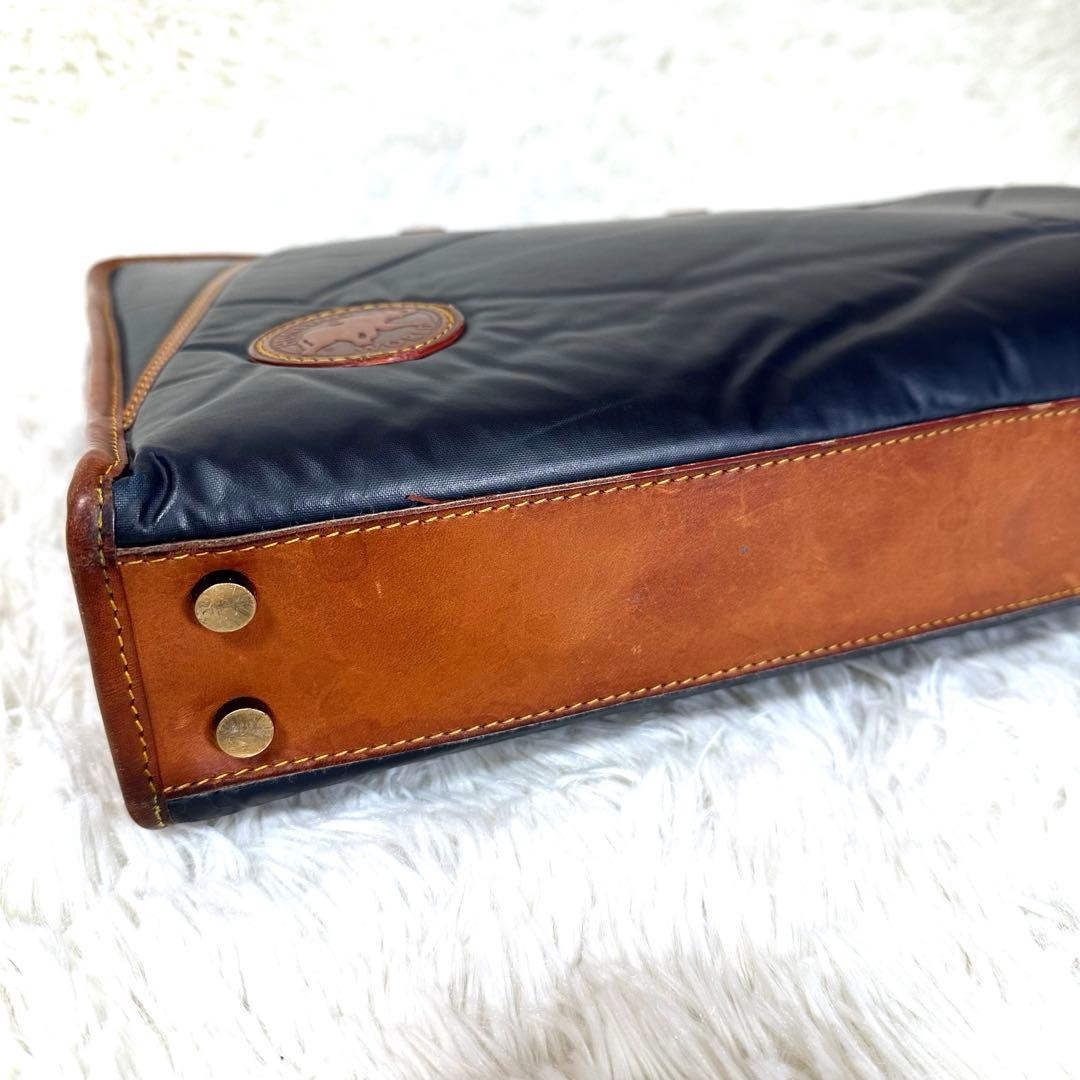 ハンティングワールド ブリーフケース バチュークロス ネイビー