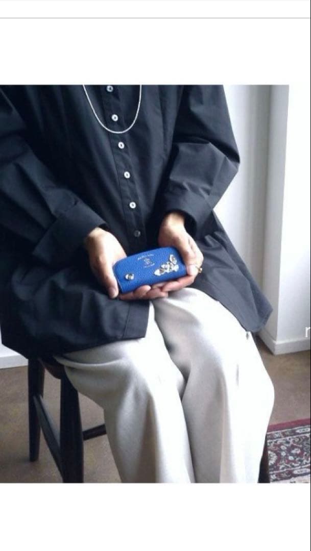 A.D.M.J. ブルー ケース