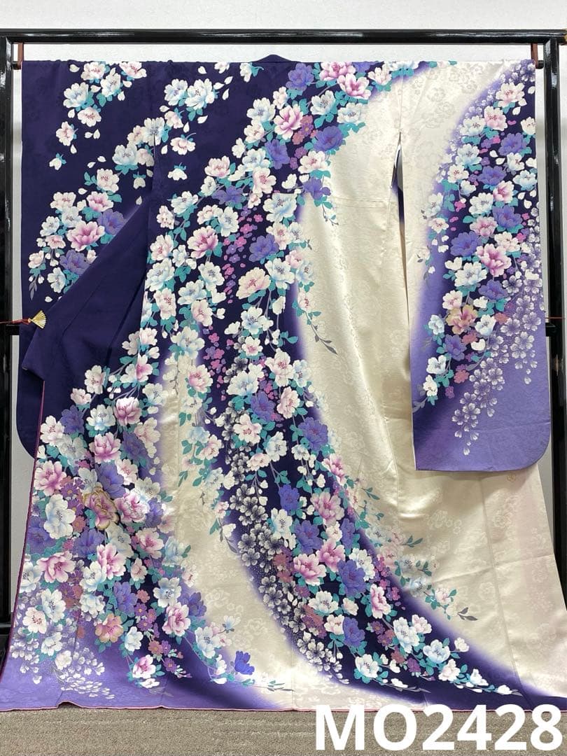 振袖 桂由美 豪華 型友禅 刺繍 金彩 紋意匠 褄下挟み比翼付き 身丈178cm