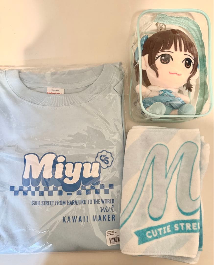 梅田みゆ　引退品　まとめ売り　CUTIESTREET グッズ　ちびぬい　Tシャツ