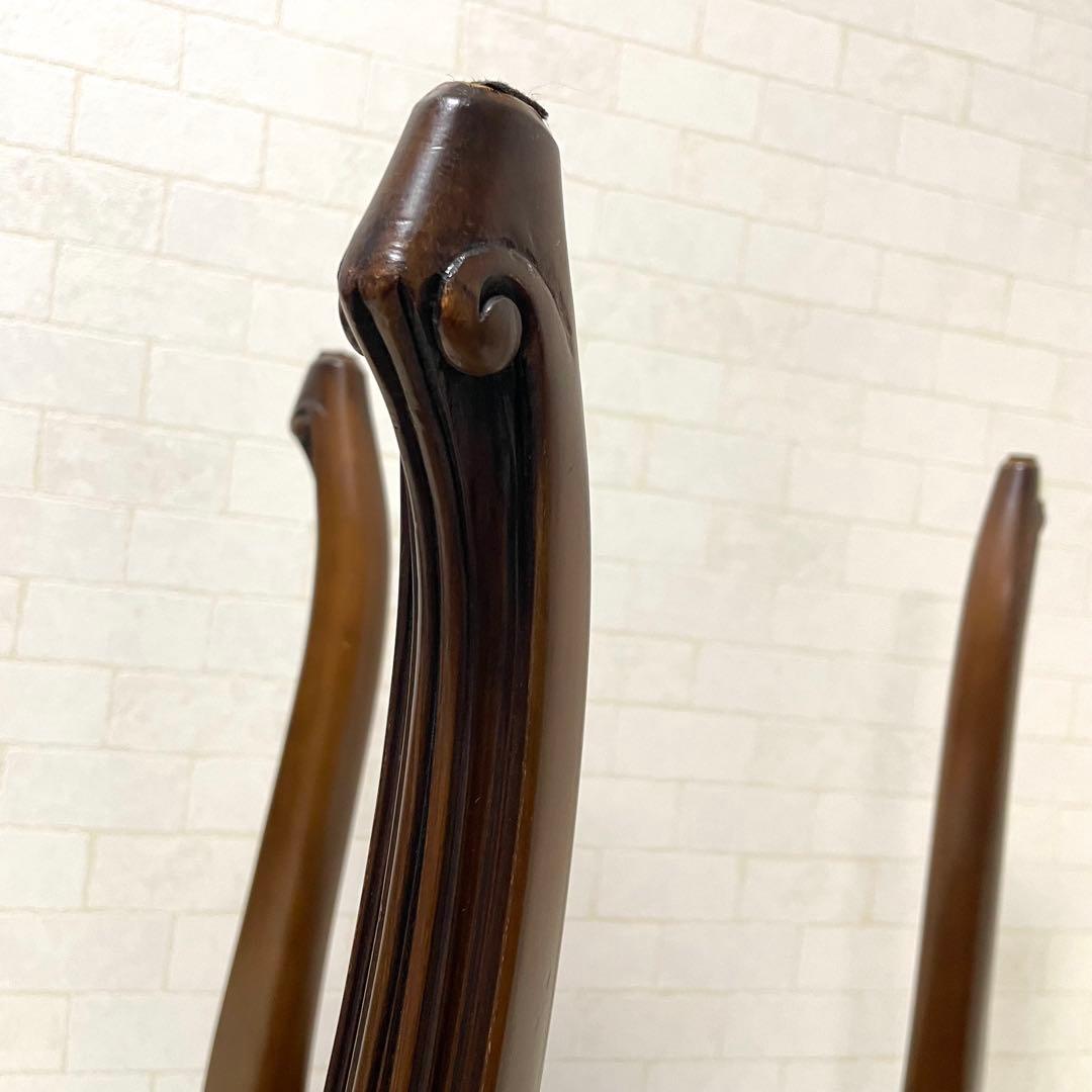 カリモク　ドマーニシリーズ　GMGH520○ / ルイ15世 丸型サイドテーブル