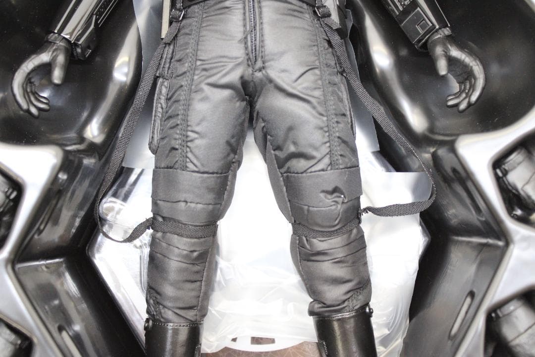 ホットトイズ タイ・ファイター・パイロット 絶版 29-MA0929-05