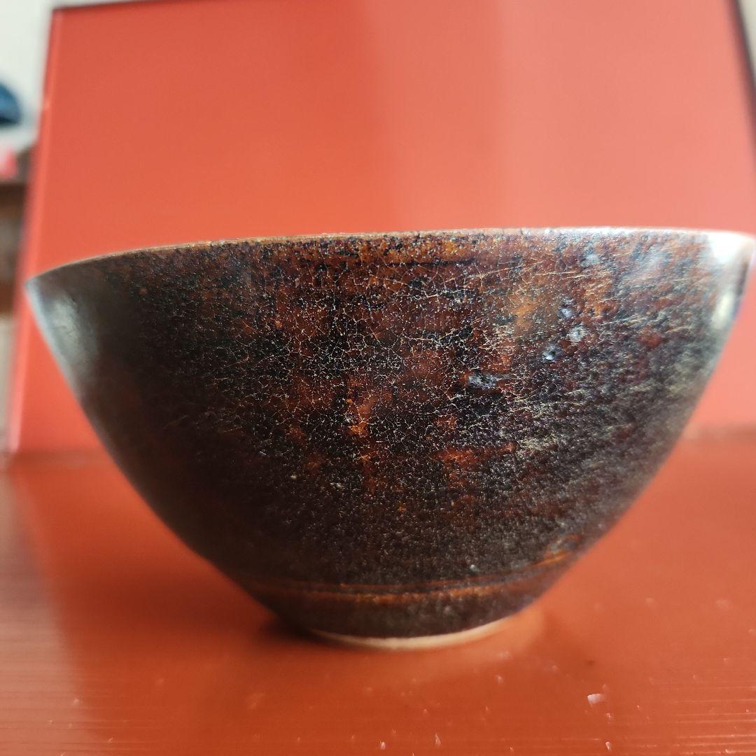クメ-ル黒褐秞陶器茶碗