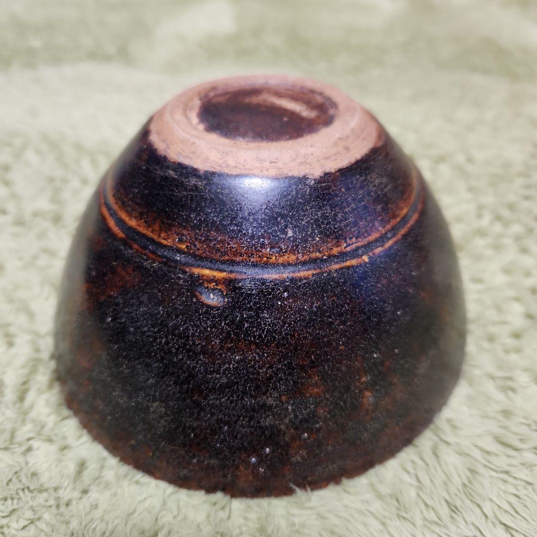 クメ-ル黒褐秞陶器茶碗