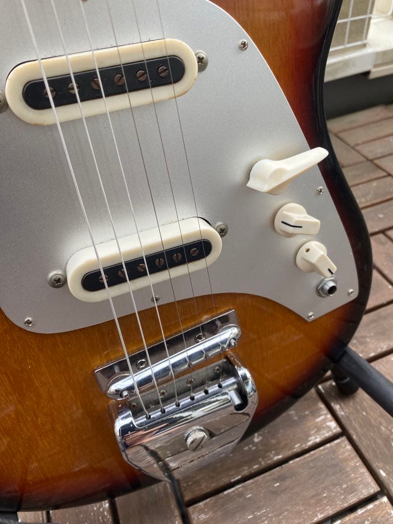 ビザールギター(Kent/サンバースト)