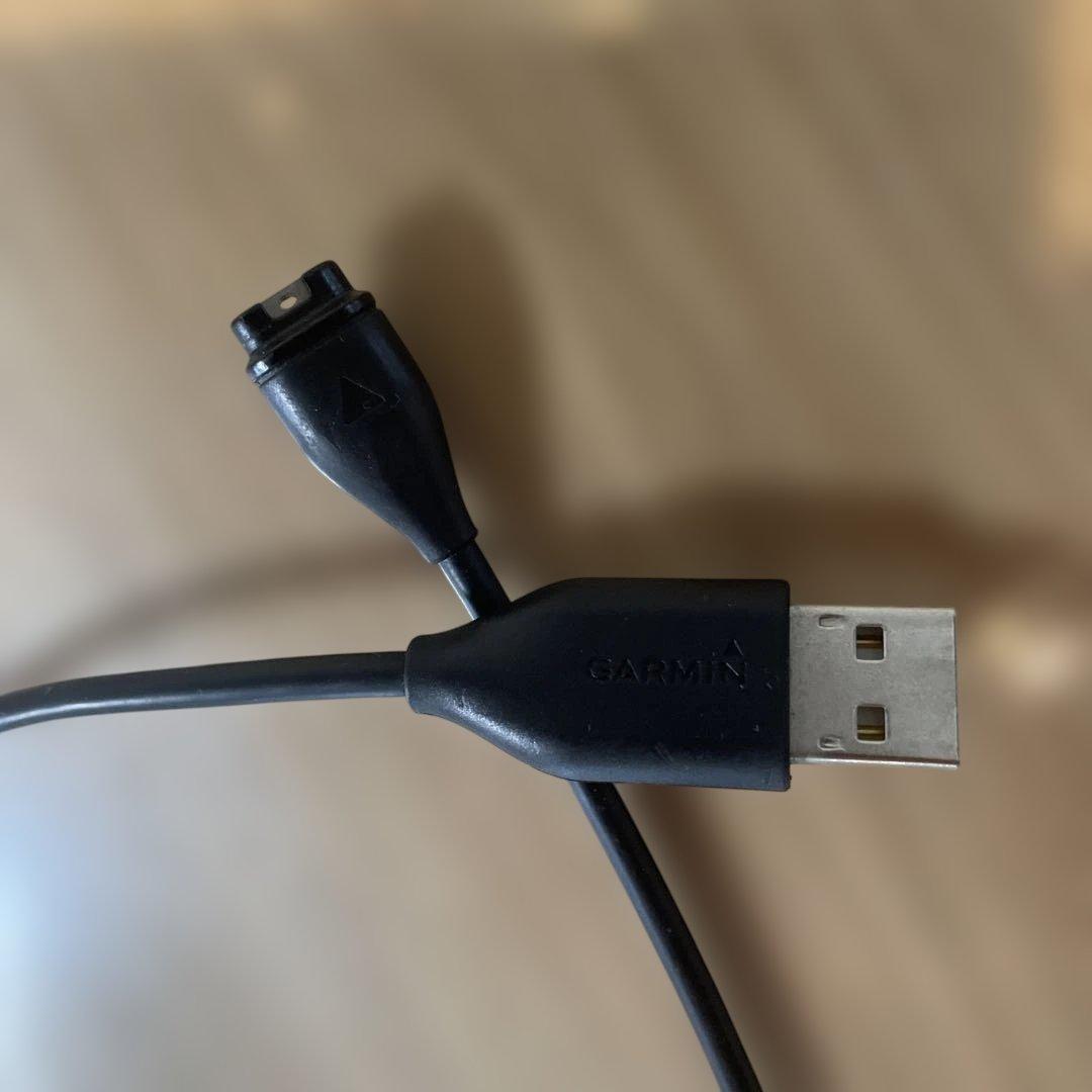 GARMIN スマートウォッチApproach S12 白 充電ケーブル