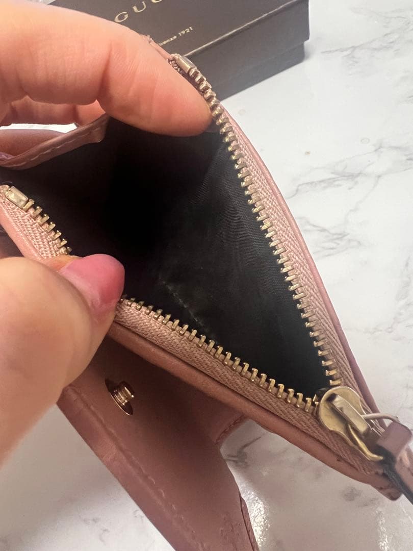 GUCCI 財布　箱付き