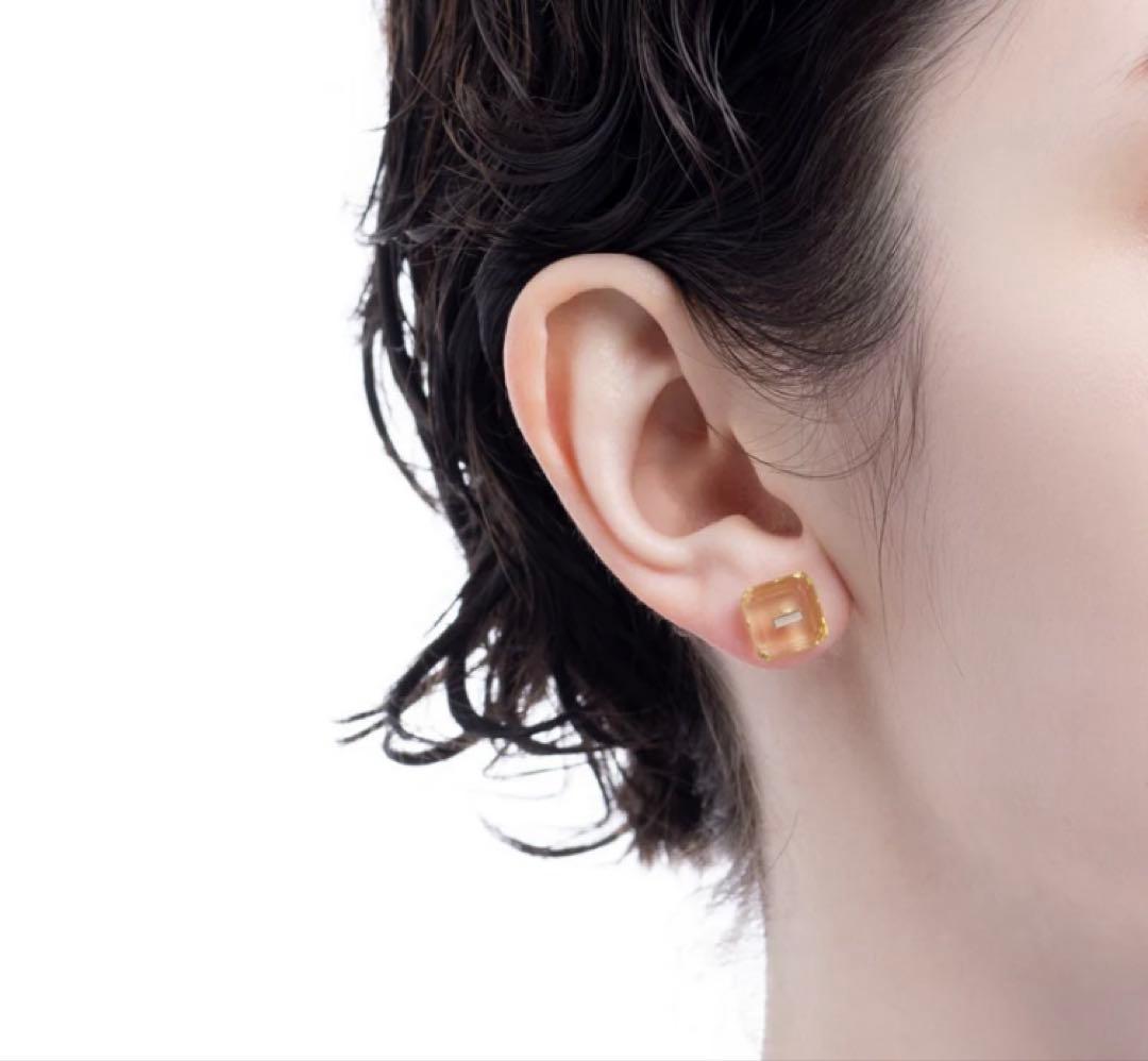 美品hirotaka ヒロタカ　スクエア ストーン ピアス / レモンクオーツ